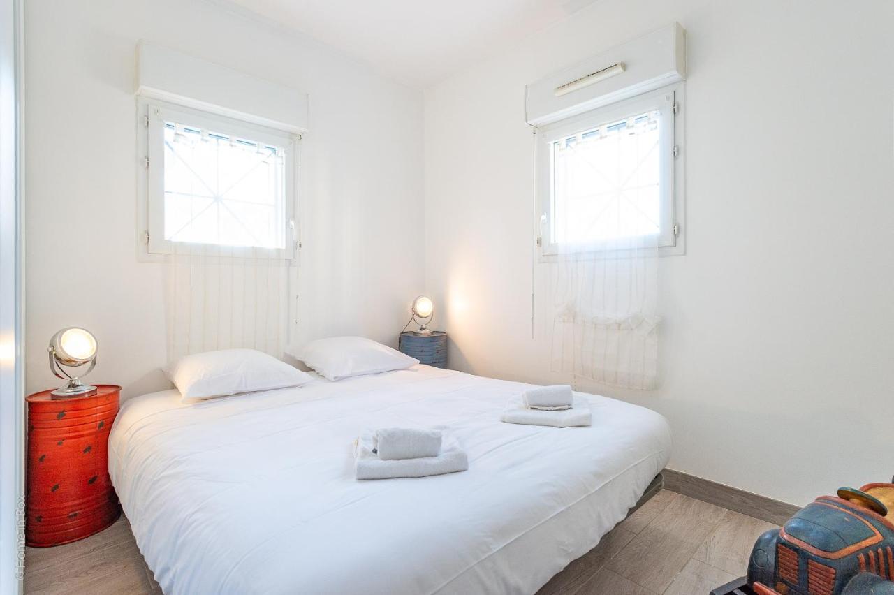 Family Travel Paris 3 Appartement Bussy-Saint-Georges Buitenkant foto